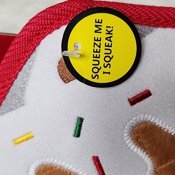 Gingerbread House Plush Dog Toy with Squeaker - New with Tags - Picture 2 of 10